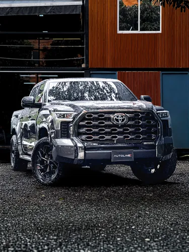 Toyota Tundra Platinum Hybrid B2 2022