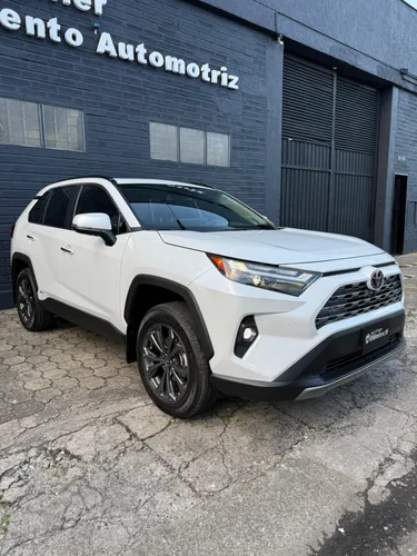 Toyota RAV4 Limited 2025