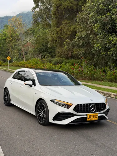 MERCEDES-BENZ AMG A35 4MATIC 2023