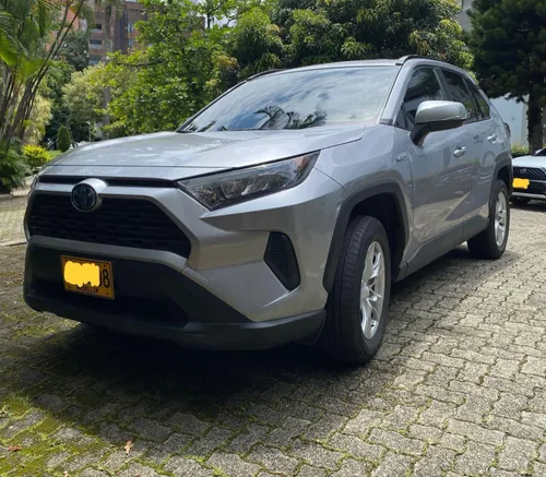 Toyota Rav4 Le hibrida