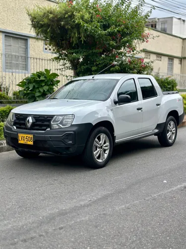 Renault Oroch 4x4 2024