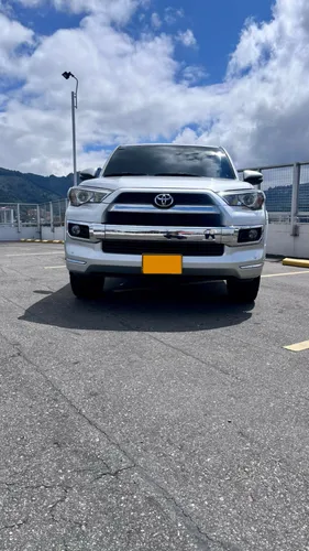 TOYOTA 4 RUNNER LIMITED 