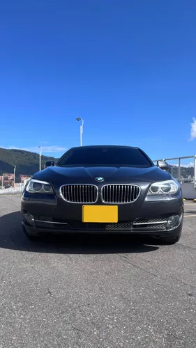 BMW 528I 