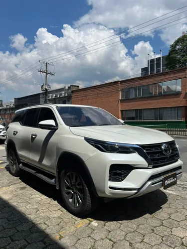 Toyota Fortuner SRV 2022 Blindada 