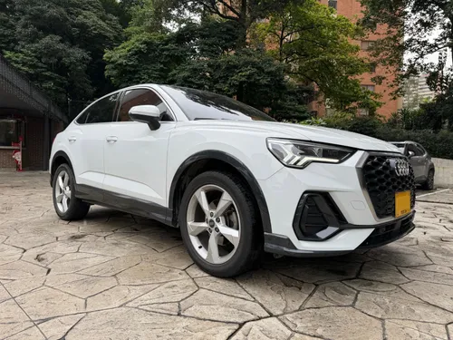 Audi Q3 Sportback 1.4 TFSI Ambition 2023  Impecable poco uso full equipo