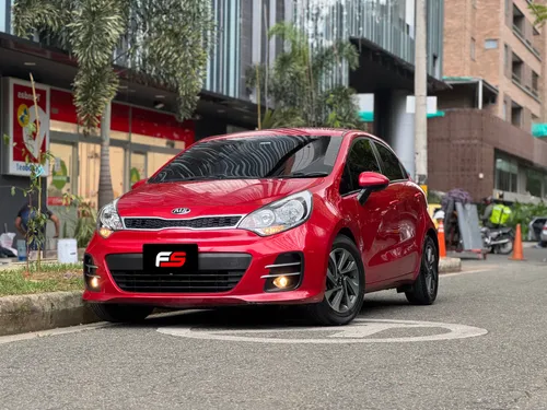 KIA RIO EX 2017