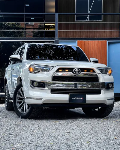 Toyota 4Runner Limited B2 2017
