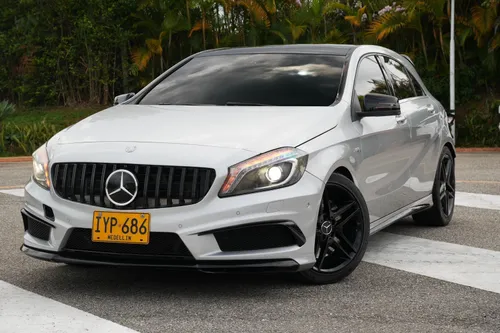 MERCEDES-BENZ A45 AMG  2016  4MATIC 