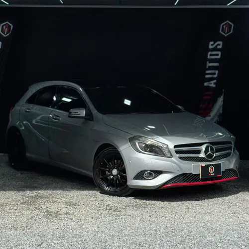 MERCEDES BENZ A200 2016