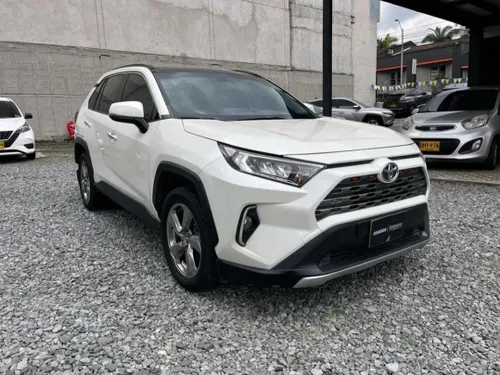 Toyota RAV4 Limited 2020