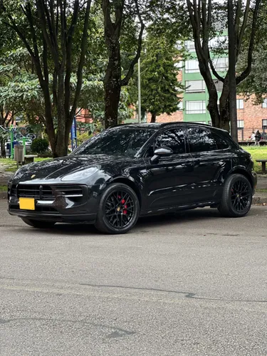 Porsche Macan GTS 2021