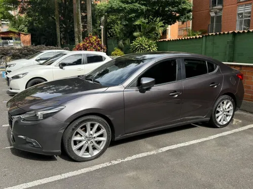 Mazda 3 Grand Touring 2019