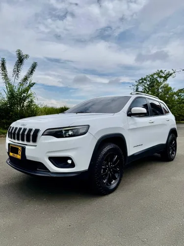 Jeep Cherokee longitud 