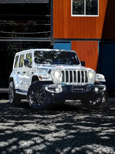 Jeep Wrangler Unlimited Sahara Hybrid 2022