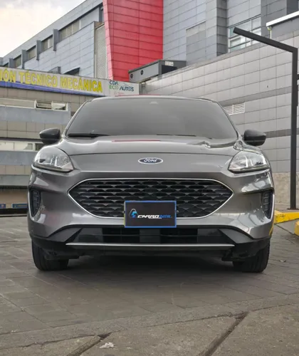 FORD ESCAPE 4 SE HEV 2022 TP 2500CC 4X2