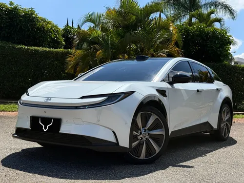 Toyota BZ5 2025 100 eléctrico 0 km 