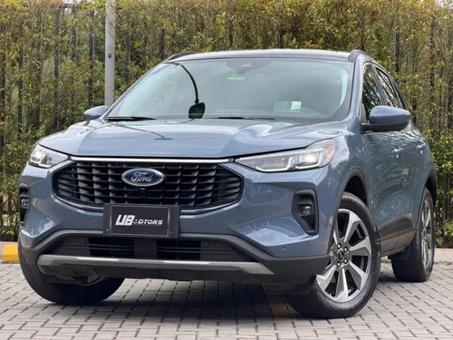 Ford Escape Platinum AWD híbrida 