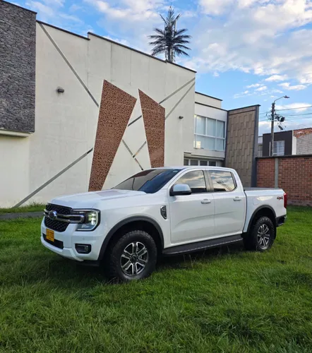 Ford Ranger XLT - Mod 2024 - Diesel 2.0 Biturbo - 37.000 km