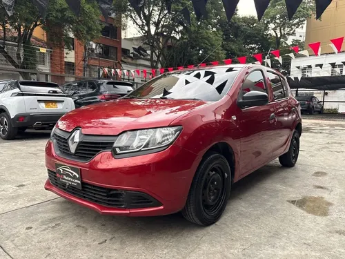 renault sandero authentique mecanico 1.6 2018 - poco km