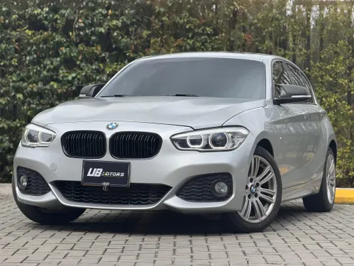 BMW 120i PAQUETE M 2016