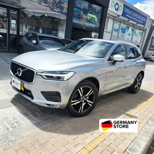 Volvo XC60 2.0 T6 Awd R-design 2019  44.000 km