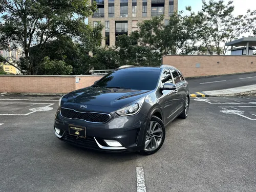 Kia Niro zenith 1.6