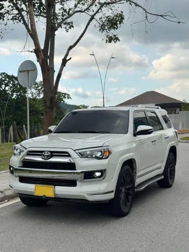TOYOTA 4RUNNER LIMITED 4X4  2022