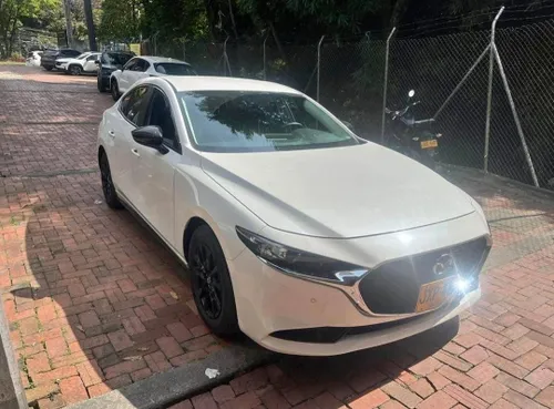 Mazda 3 Touring 2022