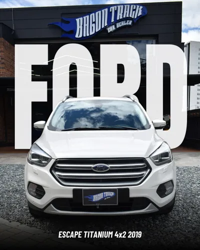 Ford escape 2019 titanium 
