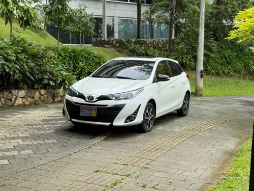 TOYOTA YARIS SPORT 2021 46.000kms 1.500cc