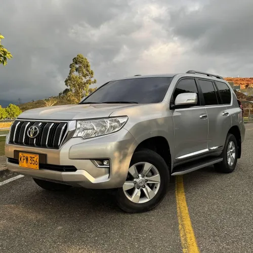 TOYOTA PRADO TXL BLINDADA 2 PLUS  2021