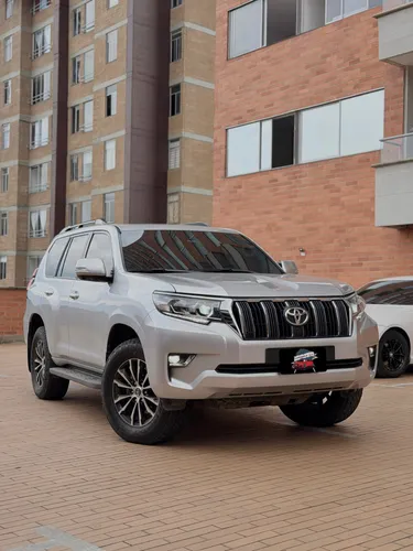 TOYOTA PRADO TXL 2.8 BLINDADA 