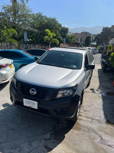 NISSAN FRONTIER 4x2 GASOLINA MT UNICO DUENO