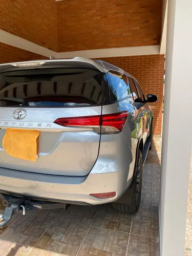 Toyota fortuner 2021 - 2.4 Diesel