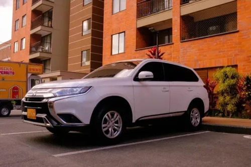 Mitsubishi Outlander Kaiteki LX 2022