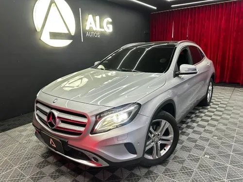 Mercedes-Benz GLA 200