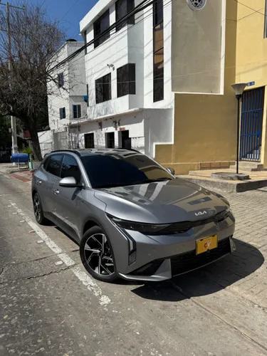 KIA K3 CROSS GT LINE 2025 