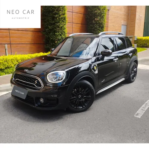 MINI Countryman All4 Híbrido Enchufable modelo 2020 version Chilli