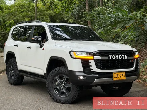 Toyota Sahara LC 300 GR S GASOLINA 2023