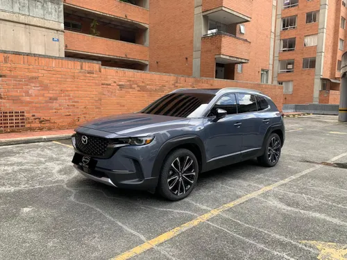 Mazda cx 50 grand touring LX 4x4 2025