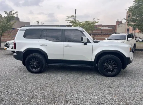 Toyota Prado TXL 2025