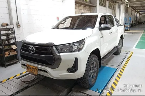 Toyota Hilux 2021