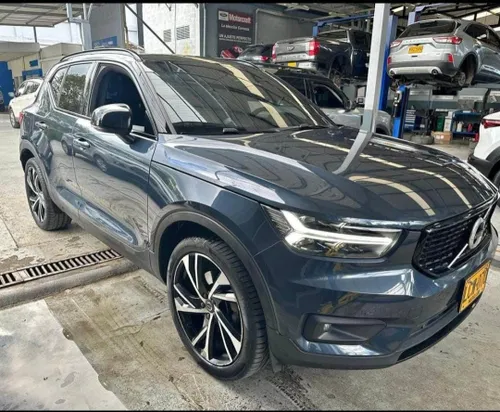 Volvo XC40 Rdesign 2022