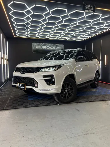 TOYOTA FORTUNER GR SPORT 4X4 2.8 DIESEL 