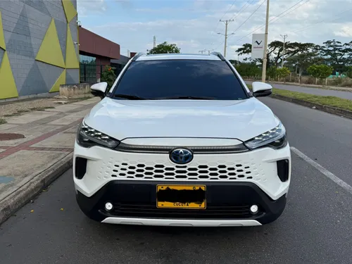 2026 TOYOTA COROLLA CROSS 1.8 HEV AUT NUEVA