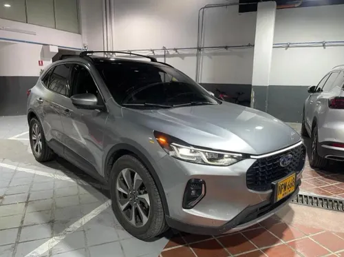 Ford Escape Platinum 2023