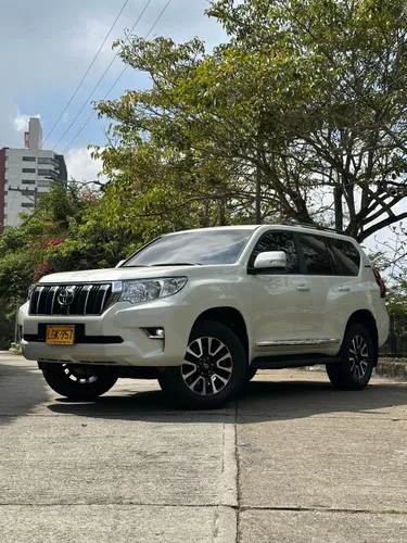 TOYOTA PRADO TXL  2022  2.8 DIÉSEL  4x4 