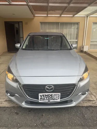 MAZDA 3 TOURING AUTOMÁTICO 2018 100.500KM