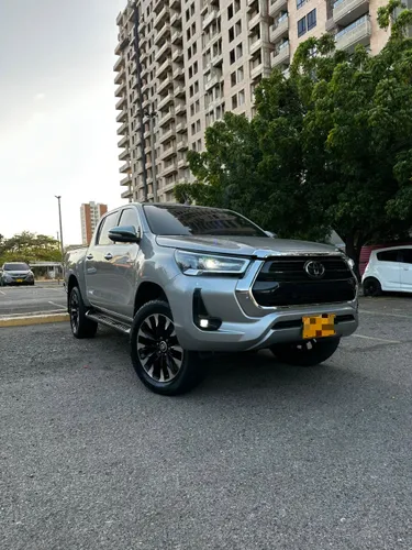 Toyota Hilux SRX 2.8 Diesel 