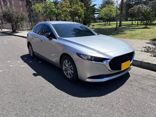 Mazda 3 2.0 Touring At